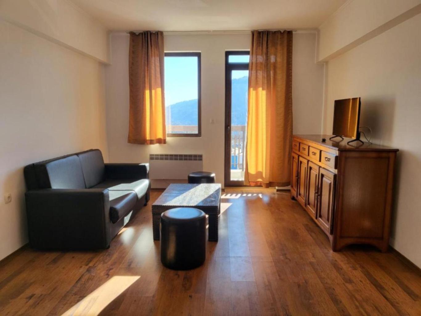 Silver Hills Rooms & Apartments With Free Parking Smoljan Exterior foto